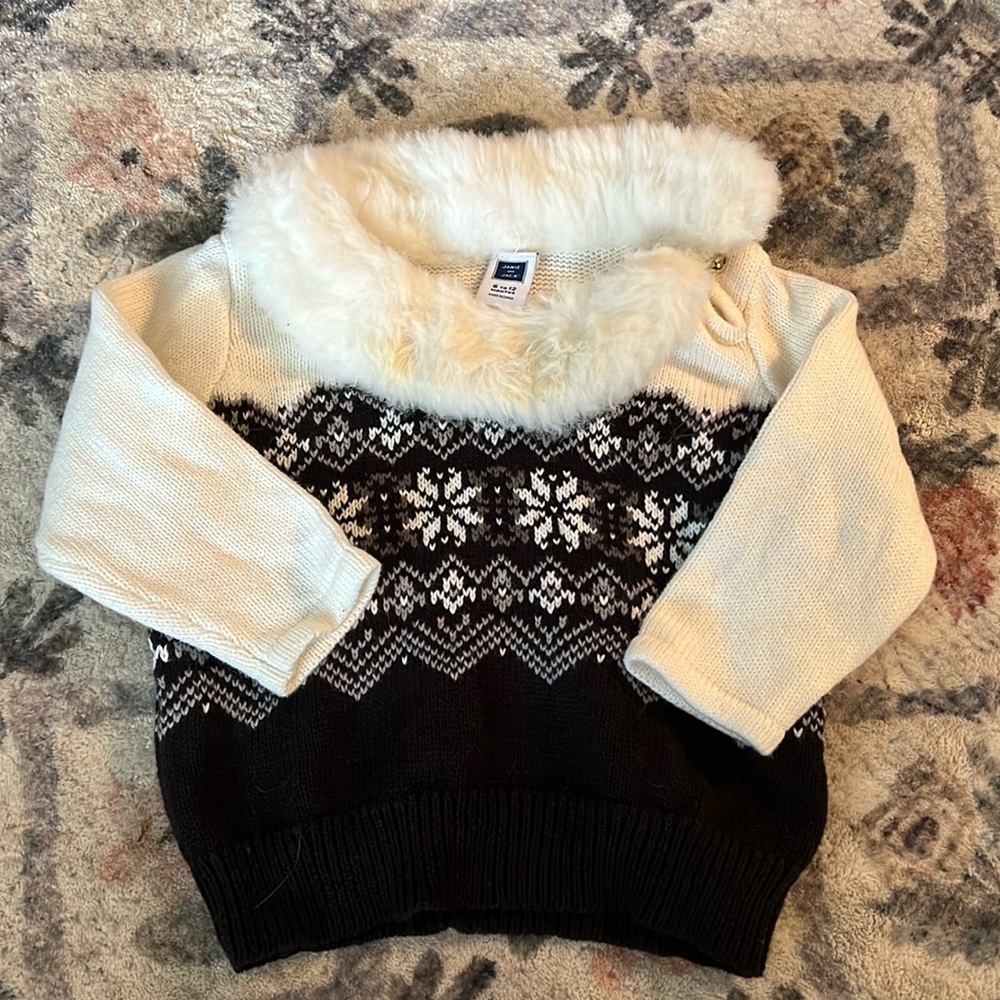 Baby sweater